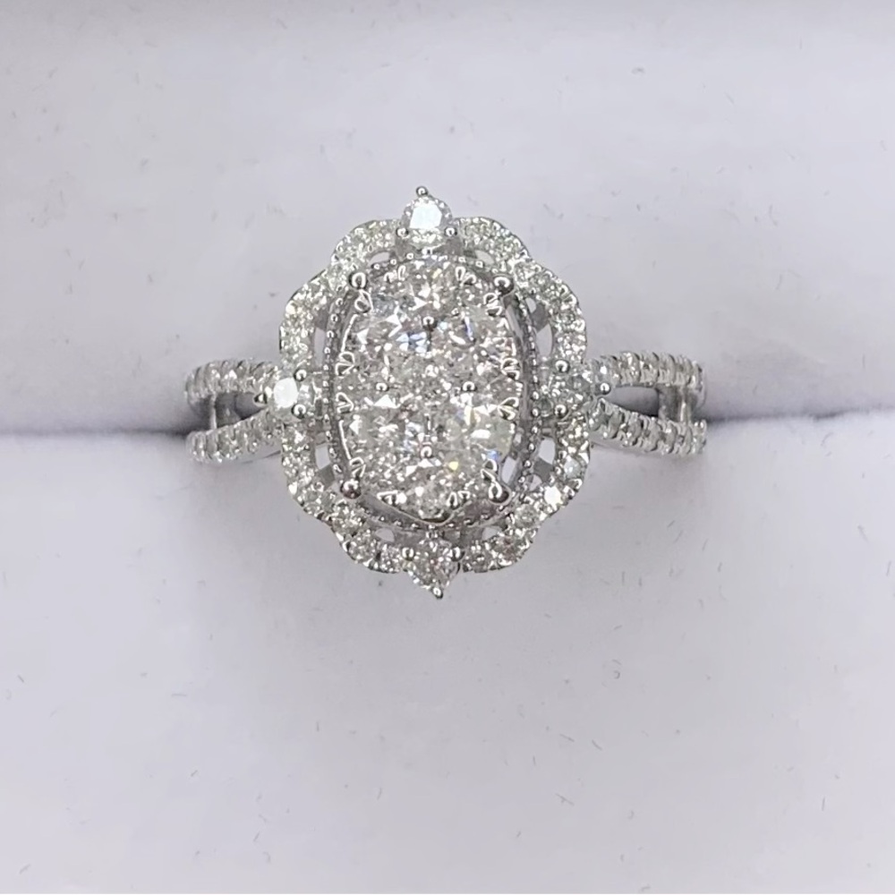 14K White Gold Natural Diamond Cocktail Ring Size 6 Total Carat Weight 0.855